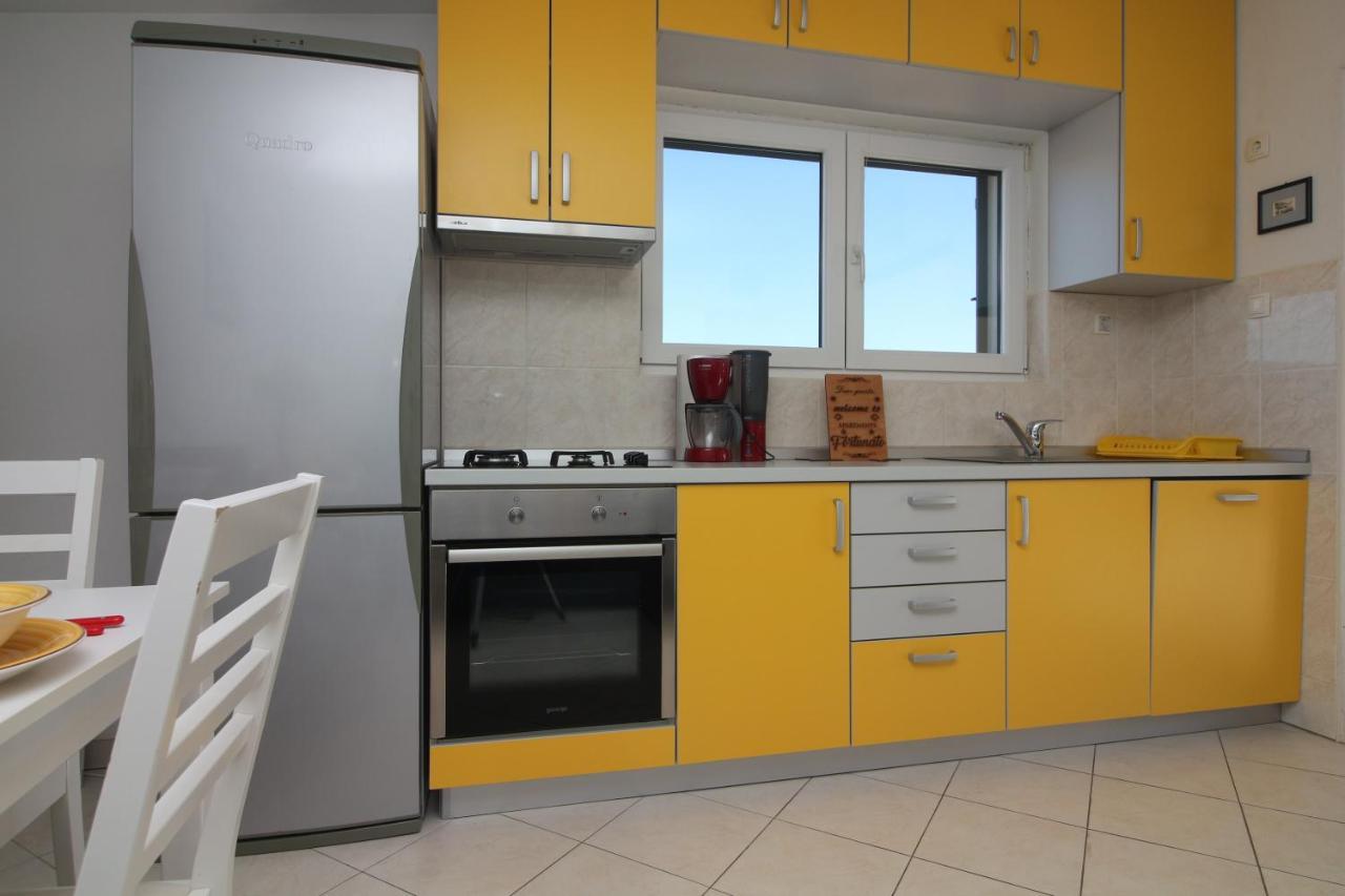Apartments Fortunato Zablaće Екстериор снимка